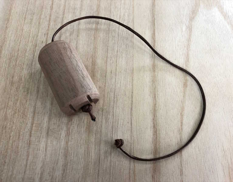 Péndulo Hebreo Nogal